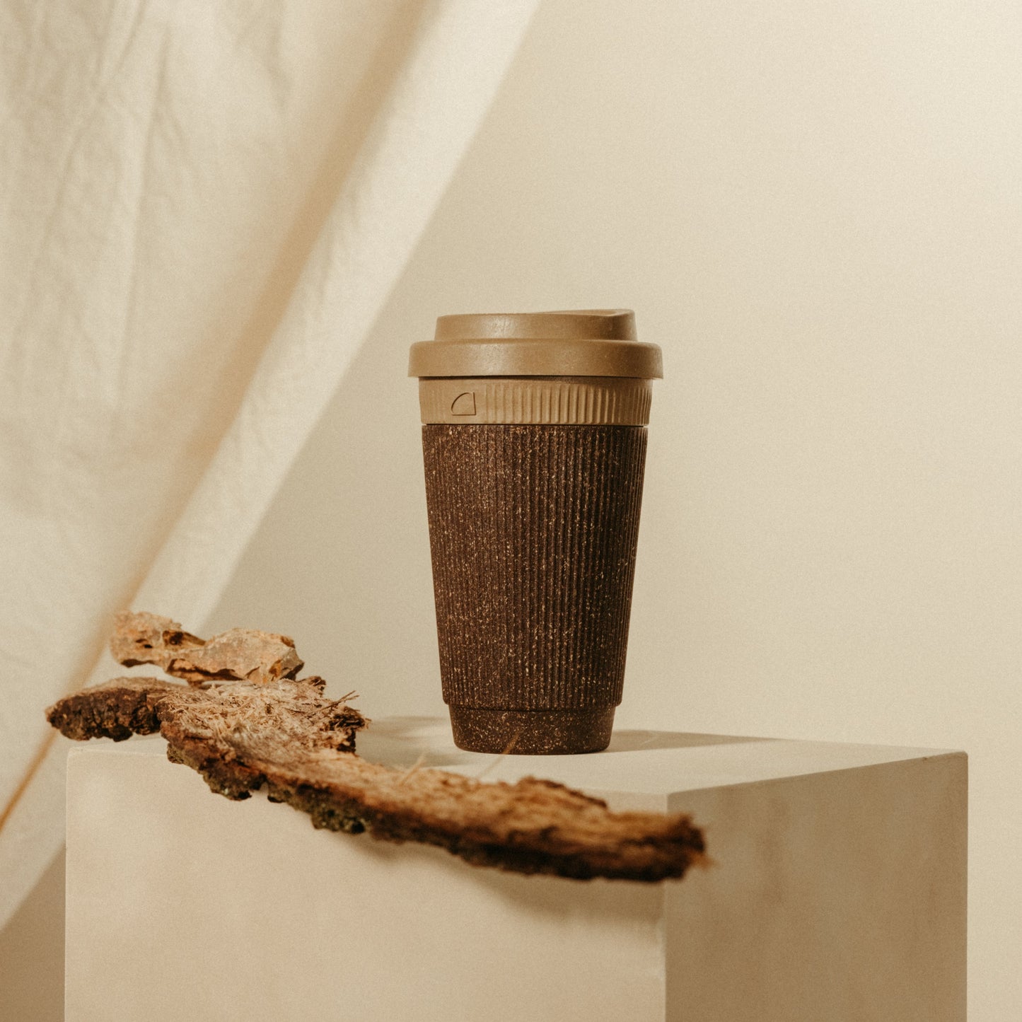 Gobelet à café réutilisable avec couvercle - Cardamom